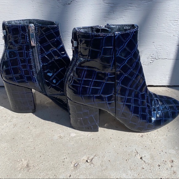 brooklyn crocodile effect boots